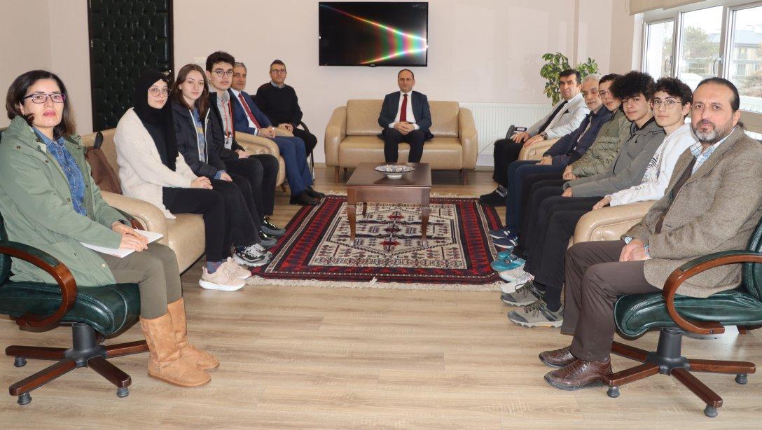  55. TÜBİTAK Lise Öğrencileri Araştırma Projeleri Yarışması Ankara Bölge Finallerinde Dereceye Giren Öğrencilerimizden İl Müdürümüze Ziyaret