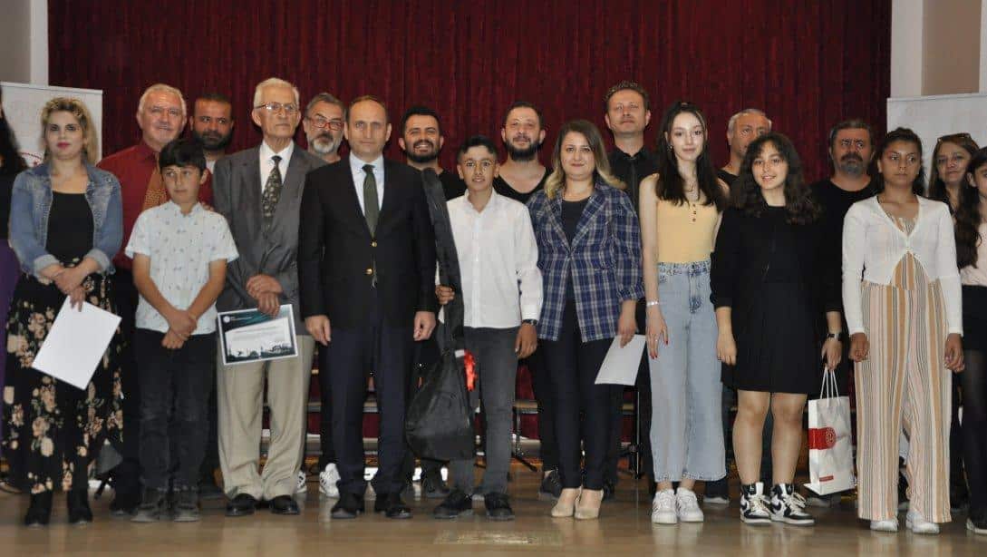 Ortaokullar Arası Türk Halk Müziği Solo Ses Yarışması