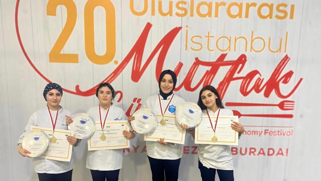İzzet Baysal Abant Mesleki ve Teknik Anadolu Lisesi Festivale Bolu Damgası Vurdu