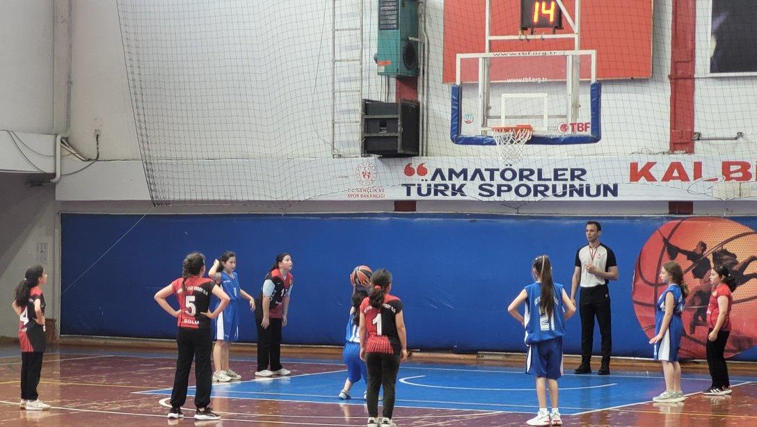 Okul Sporları Minik Erkekler ve Minik Kızlar Basketbol Müsabakaları Tamamlandı 