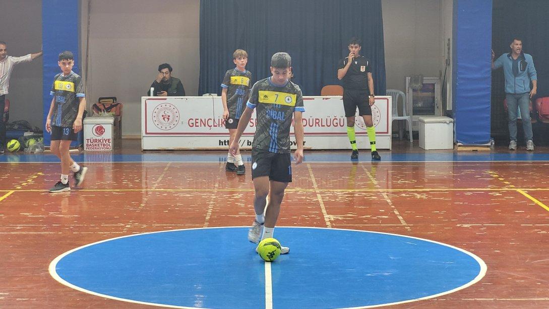 Okul Sporları Gençler B Futsal Müsabakaları Tamamlandı
