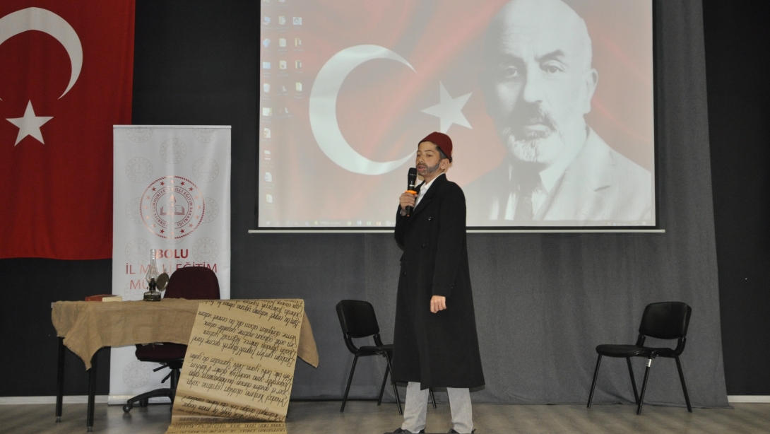 Örnek İnsanlar Kitap Projesi'nde ''Mehmet Akif Ersoy'' Anlatıldı